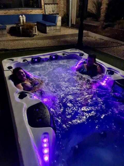 Een Prachtige En Luxueuze Vakantiewoning Dat Is Hof Leskensdaele Geraardsbergen Exteriér fotografie
